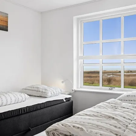 Ewelina - 150m From The Sea By Interhome